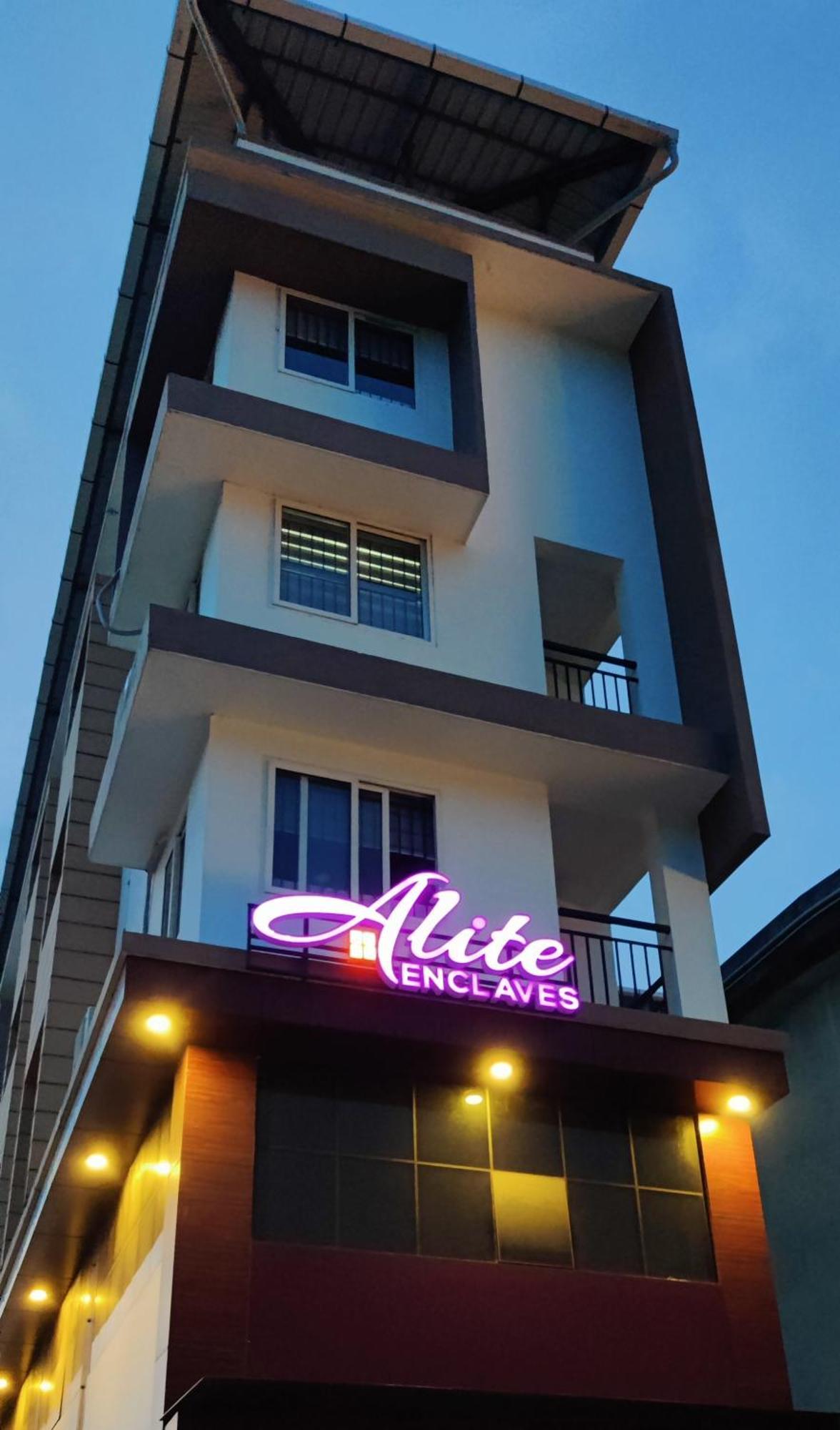 Alite Enclaves Fully Furnished Apartments Thrissur 外观 照片