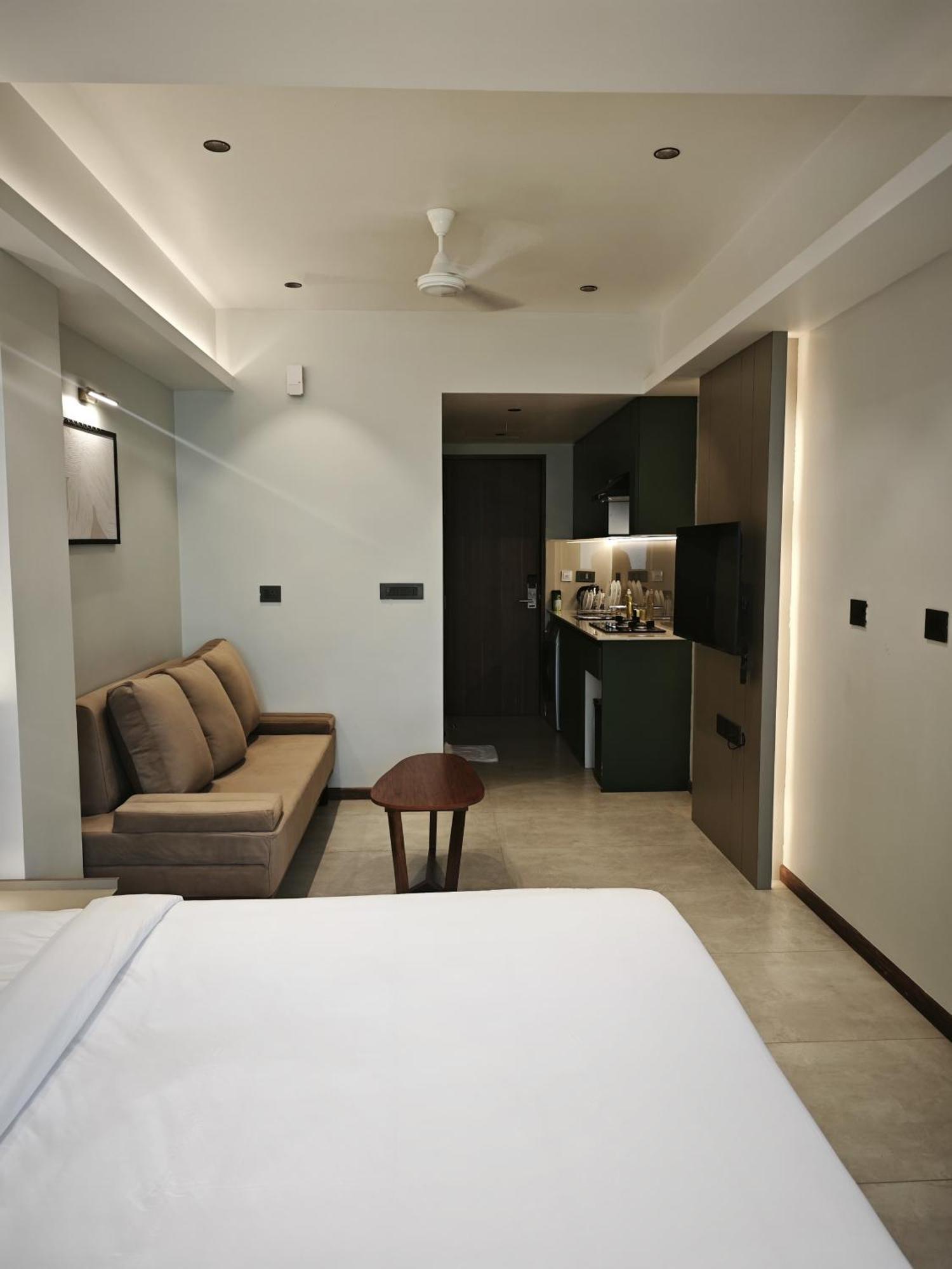 Alite Enclaves Fully Furnished Apartments Thrissur 外观 照片